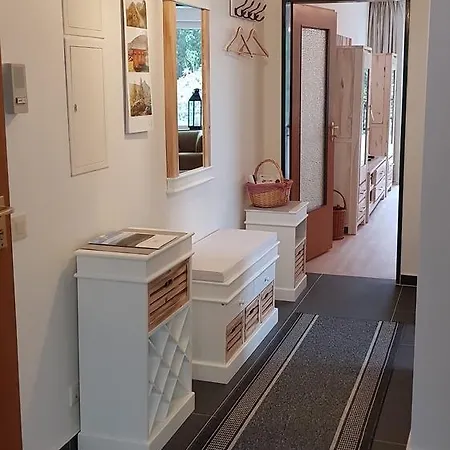 Апартаменты Ferienwohnung Reissaus